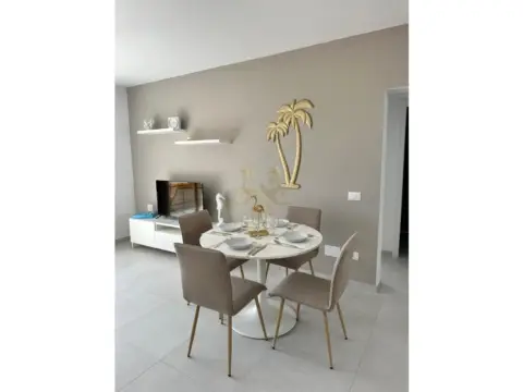 Apartamento en calle de Cataluña, 3