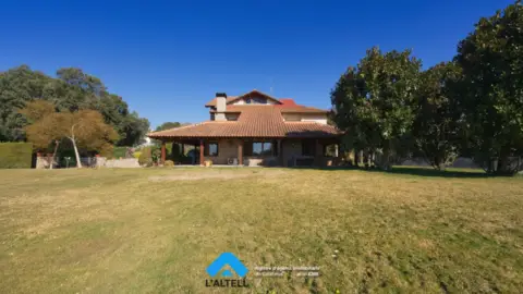 Chalet en Urbanizaciones