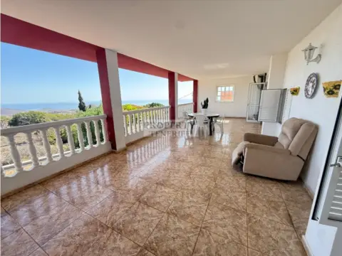 Apartamento en Arona