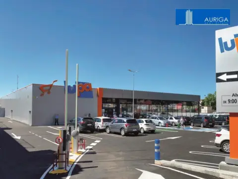 Local comercial en Carbajosa de la Sagrada