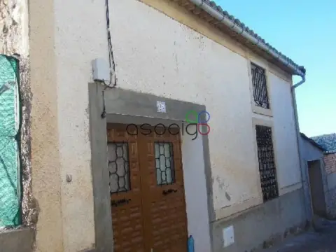 Casa adosada en calle de los Cantarranas, 25