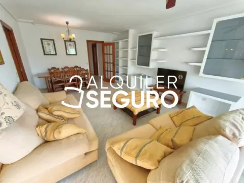 Piso en Campoamor-Carolinas-Altozano