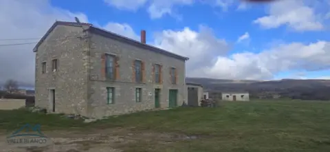 Casa en Bezana