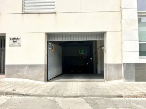 Garaje en calle Rotundifolia, 3