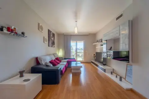 Piso en calle >Av. Retamar, nº >