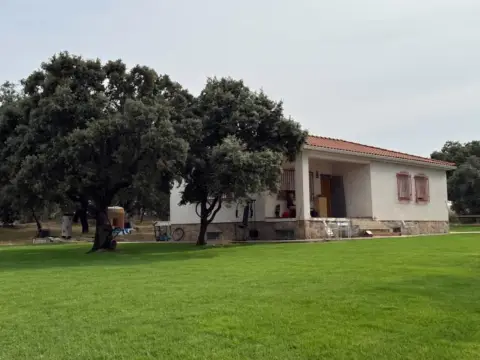 Casa unifamiliar en calle >Autovía del Suroeste A5, nº >