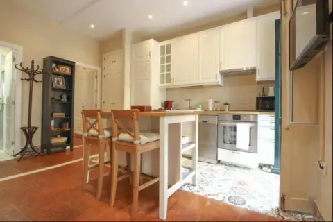 Piso en La Buhaira-San Bernardo