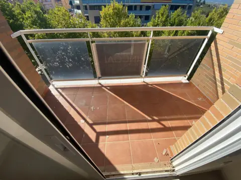 Piso en Avenida