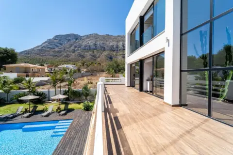 Chalet en Campussos