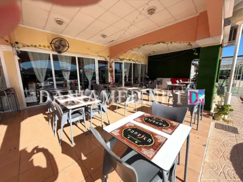 Local comercial en Las Marinas