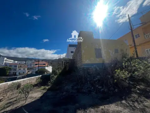 Casa en calle Juan Afonso Placeres