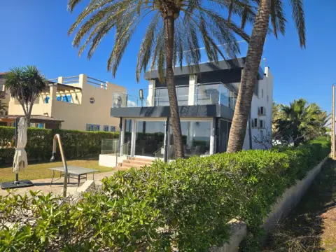 Chalet en Avenida de Palomares, 14