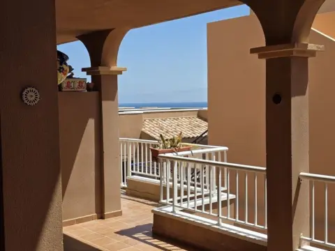 Piso en Zona Urb. Marina de La Torre