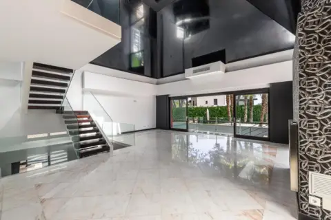 Casa unifamiliar en calle >C. de Las Liebres, nº >