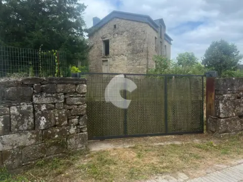 Casa en Pousasa