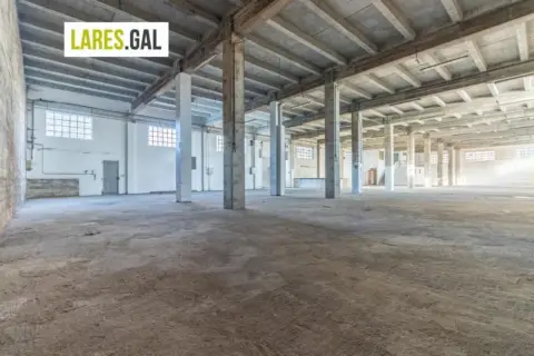 Nave industrial en Tirán