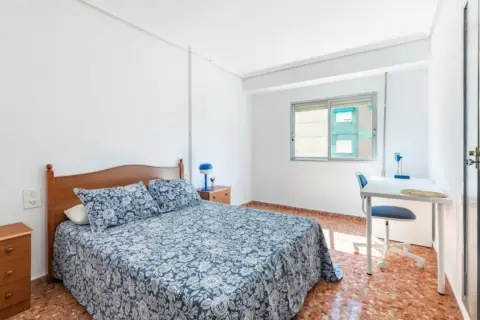 Habitación en La Llum