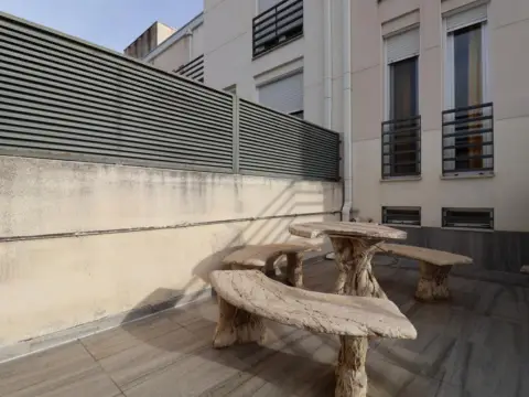 Casa unifamiliar en calle >C. Luis Buñuel, nº >