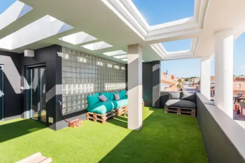 Casa unifamiliar en calle >Av. Cañada Real, nº >