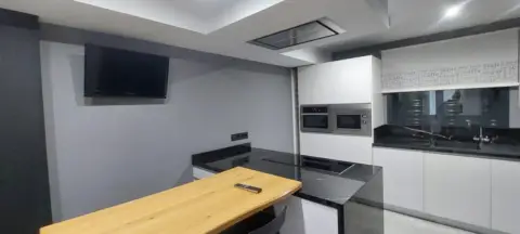 Casa unifamiliar en calle >Avenida Santa Clara, nº >