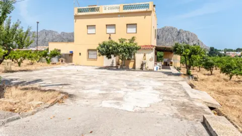 Finca rústica en Beniarbeig