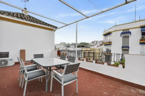 Casa adosada en calle >C. Mariano Benlliure, nº >