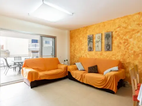 Piso en calle >C- Almirante Cervera, nº >