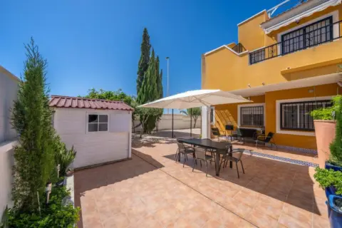 Piso en calle >Carrer Bahia, nº >