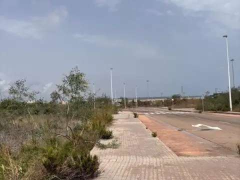Terreno en calle >Polígono A, nº >