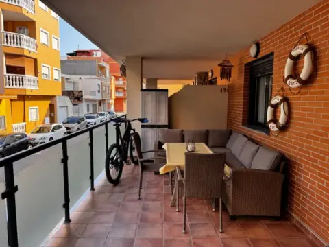 Piso en calle >C. Cullera, nº >