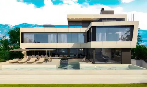 Casa unifamiliar en calle >Av. de Benalmádena, nº >