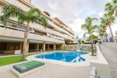 Piso en calle >C. Escritor Ángel Palomino, nº >