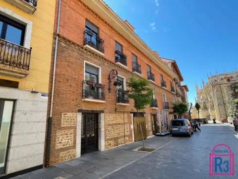 Apartamento en Avenida de los Cubos