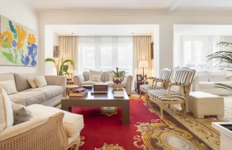 Piso en calle >C. de Orense, nº >