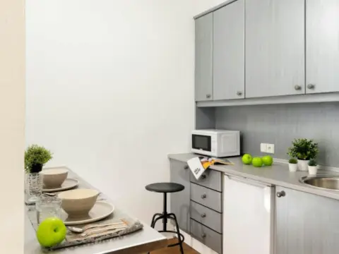 Habitación en Pineda-Pedro Salvador