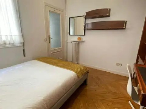 Habitación en Goya