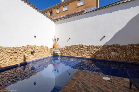 Casa adosada en calle >C. Bataneros, nº >