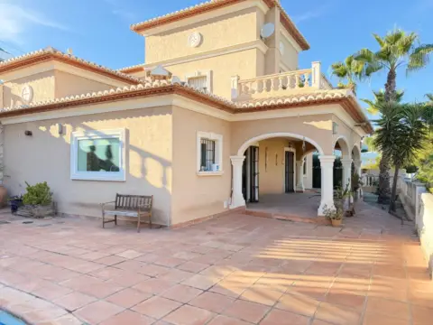 Chalet en Avinguda de la Marina, 240