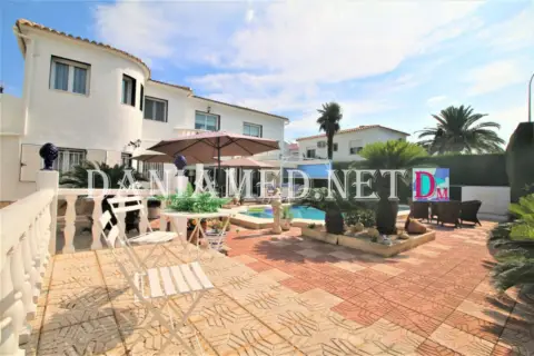 Casa/Chalet en Alicante (1/1)