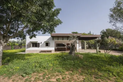 Casa unifamiliar en calle >Carrer de Larpella, nº >