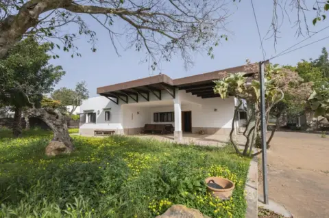 Casa unifamiliar en calle >Carrer de Larpella, nº >
