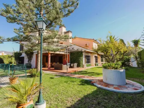 Casa en calle >C. Balcón, nº >