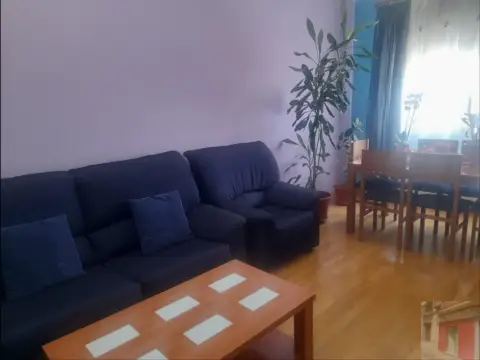 Piso en Institutos