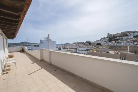Ático en calle >Avinguda de Bartomeu de Roselló, nº >