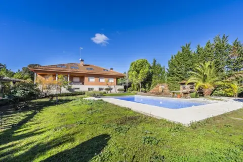 Casa unifamiliar en calle Principal, nº >