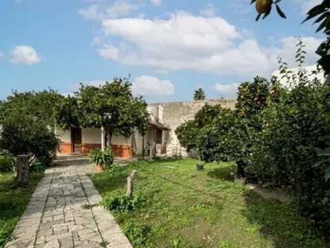 Casa en calle >C. Ulpiano Blanco, nº >