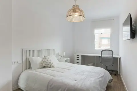 Habitación en El Camp d'en Grassot-Gràcia Nova