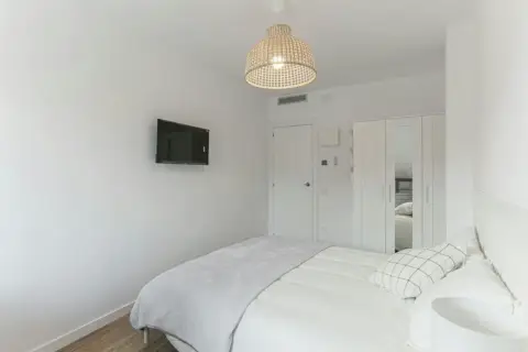 Habitación en El Camp d'en Grassot-Gràcia Nova