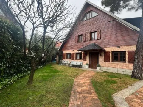 Casa pareada en calle >Cam. de Malatones, nº >