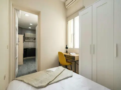 Habitación en Castellana